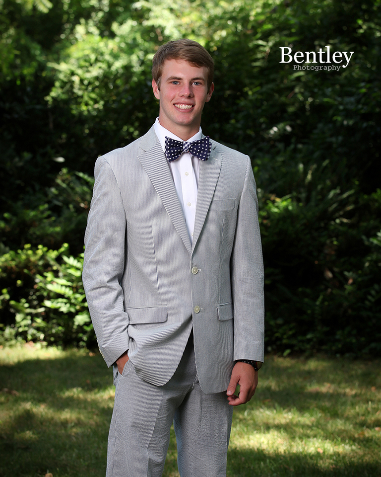 Outdoor, senior portrait, Bentley Photography, Winder, GA, WBHS