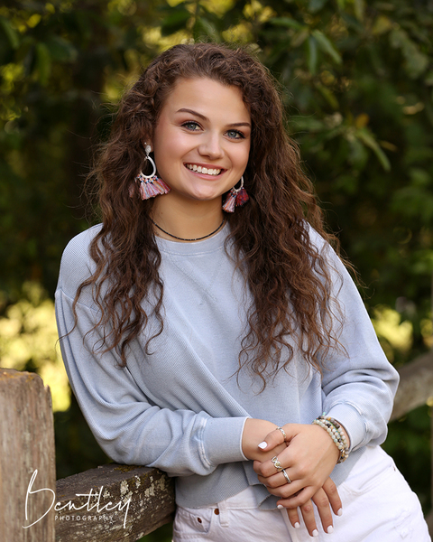 Hebron Christian, formal, senior portrait, Winder, Georgia