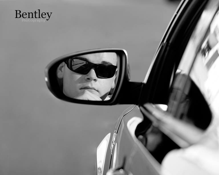 Senior portrait, downtown session